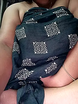 riyanag2 online show from November 2025 01:43:02 PM