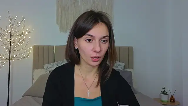 Little mia   online show from December 2025 10:38:02 PM