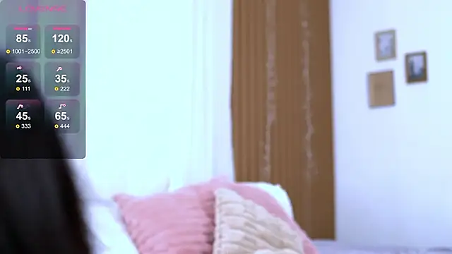 Snapshot of AdelleVixen chatting on March 2026 04:29:01 AM AdelleVixen online show from March 2026 04:29:01 AM