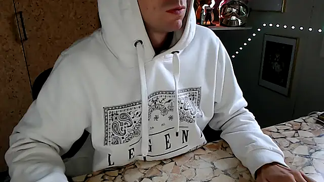 sakiramissy online show from November 2025 03:01:01 PM