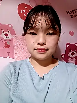 XoiXoi232 online show from November 2025 02:44:01 AM