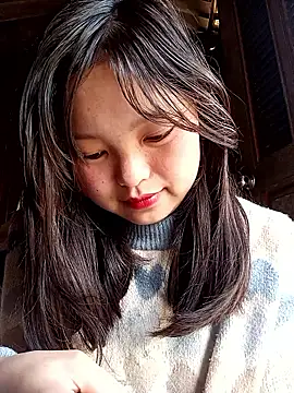 Snapshot of XoiXoi232 chatting on February 2026 03:50:01 AM XoiXoi232 online show from February 2026 03:50:01 AM