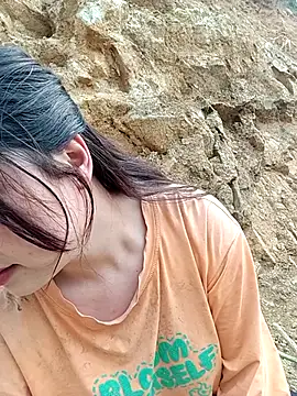 Snapshot of XoiXoi232 chatting on March 2026 08:09:02 AM XoiXoi232 online show from March 2026 08:09:02 AM