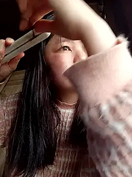 Snapshot of XoiXoi232 chatting on April 2026 01:47:02 AM XoiXoi232 online show from April 2026 01:47:02 AM