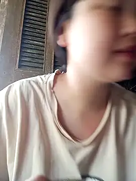 Snapshot of XoiXoi232 chatting on April 2026 08:01:02 AM XoiXoi232 online show from April 2026 08:01:02 AM