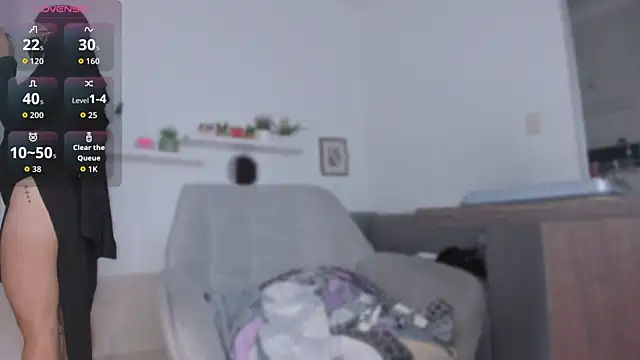 Snapshot of May_hadi chatting on October 2025 12:17:01 PM May hadi online show from October 2025 12:17:01 PM