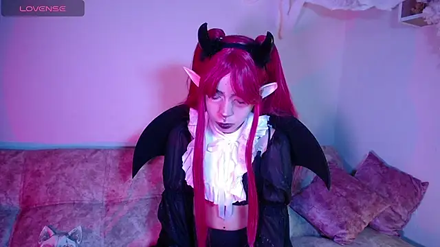 dark  nymph online show from October 2025 01:45:02 PM