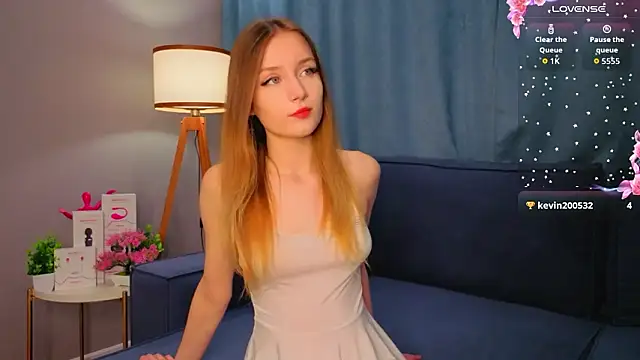 Snapshot of Lolisin chatting on March 2026 04:55:01 PM Lolisin online show from March 2026 04:55:01 PM