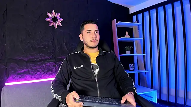 Axel grey  online show from December 2025 12:21:02 PM