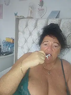 Angeldelightt online show from October 2025 01:34:01 PM