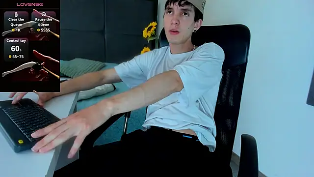 Jheampiiero online show from March 2026 02:06:02 PM