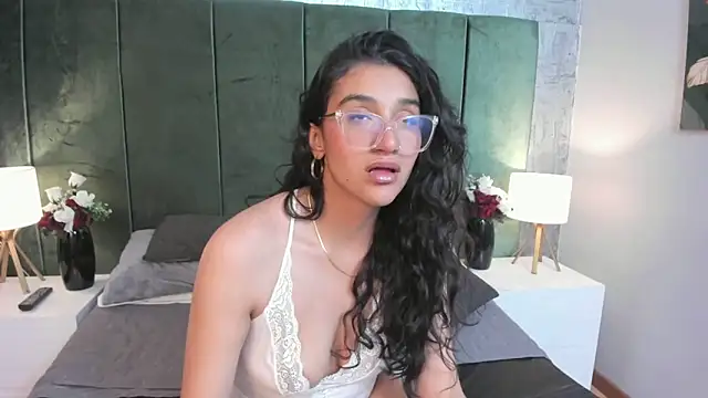 ValentiinaCruz online show from September 2025 10:54:01 PM