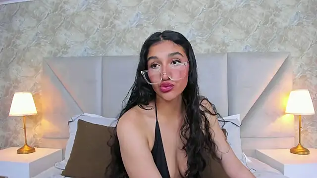 ValentiinaCruz online show from October 2025 08:07:02 PM