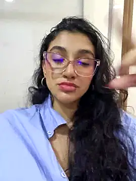 ValentiinaCruz online show from January 2026 08:56:01 PM