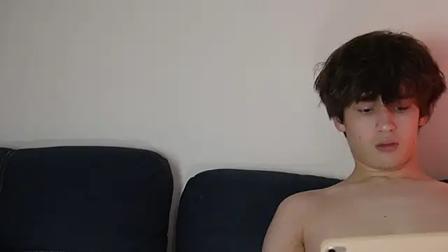 cuteleraay online show from January 2026 10:13:02 PM