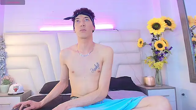 Ashton Myers online show from November 2025 08:30:02 PM