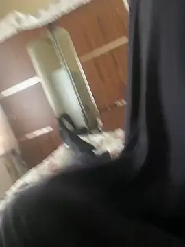 Darbelimatkap38 online show from November 2025 11:32:02 AM