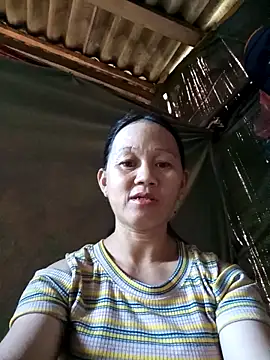 Snapshot of MaiHoa69 chatting on October 2025 01:04:02 AM MaiHoa69 online show from October 2025 01:04:02 AM