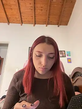 Paulina-Wells online show from December 2025 12:18:01 AM