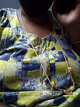 TAMIL ELAKKIYA online show from February 2026 04:09:01 AM