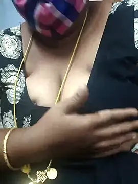 Snapshot of TAMIL_ELAKKIYA chatting on March 2026 05:49:01 PM TAMIL ELAKKIYA online show from March 2026 05:49:01 PM