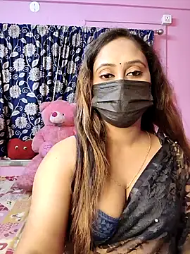 Snapshot of Cute-lusi chatting on May 2026 06:47:01 PM Cute-lusi online show from May 2026 06:47:01 PM