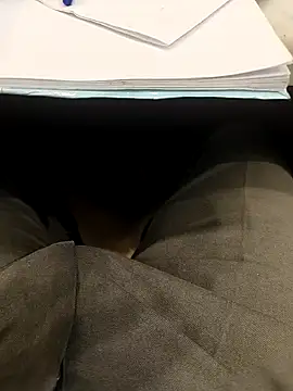 Snapshot of hotboy43339 chatting on November 2025 03:49:02 AM hotboy43339 online show from November 2025 03:49:02 AM