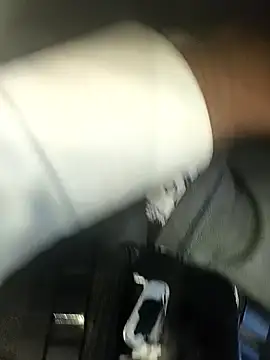 Snapshot of hotboy43339 chatting on December 2025 04:29:02 AM hotboy43339 online show from December 2025 04:29:02 AM