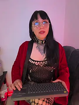 Ravenna666  online show from April 2026 10:23:02 PM