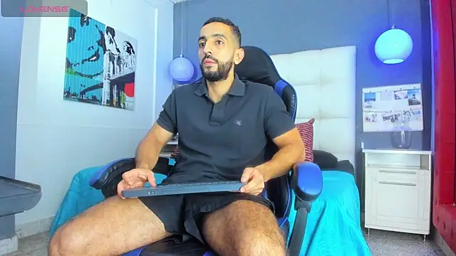 Snapshot of Yiyo10_ chatting on March 2026 09:04:02 PM Yiyo10 online show from March 2026 09:04:02 PM