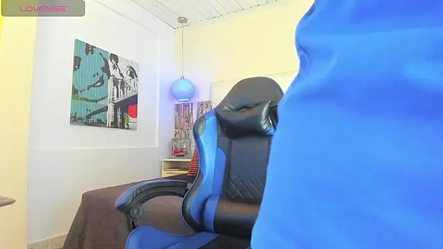 Snapshot of Yiyo10_ chatting on April 2026 09:34:01 PM Yiyo10 online show from April 2026 09:34:01 PM