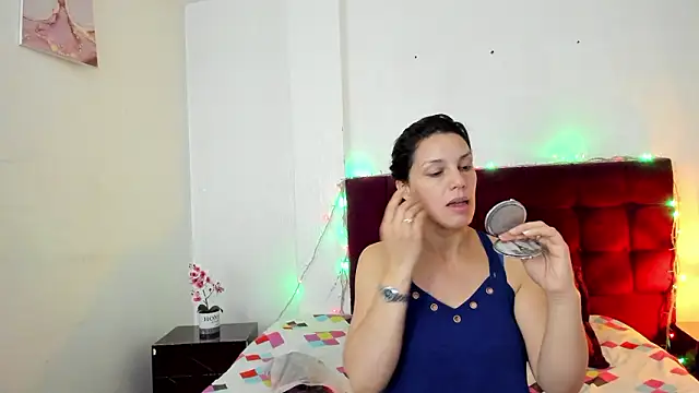 MashaPiink online show from March 2026 12:52:01 PM