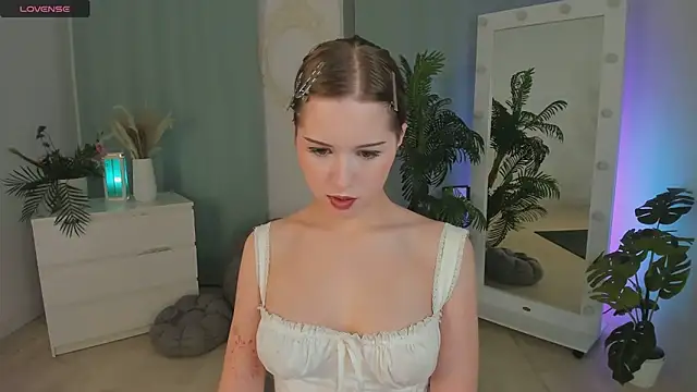 JanetMoor online show from November 2025 08:44:01 PM