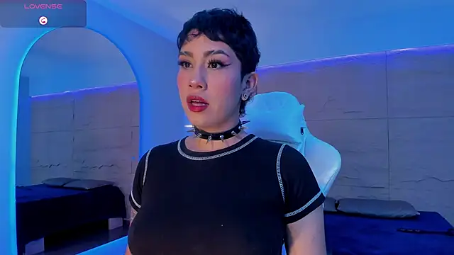 Snapshot of ZahaRose chatting on September 2025 04:29:01 PM ZahaRose online show from September 2025 04:29:01 PM