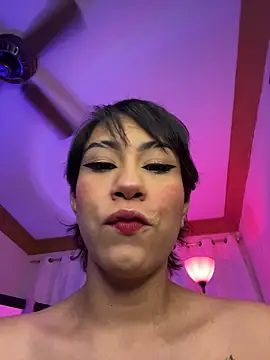 ZahaRose online show from December 2025 12:15:02 AM