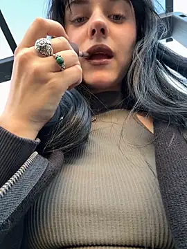 Snapshot of Only_April chatting on September 2025 03:23:02 PM Only April online show from September 2025 03:23:02 PM