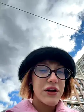 Snapshot of Only_April chatting on October 2025 10:11:01 AM Only April online show from October 2025 10:11:01 AM