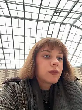 Snapshot of Only_April chatting on October 2025 10:27:02 AM Only April online show from October 2025 10:27:02 AM