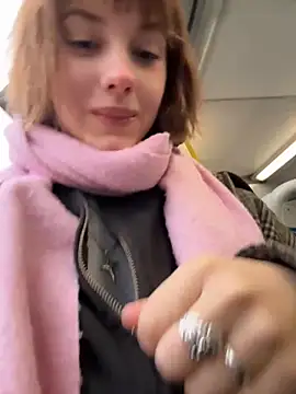 Snapshot of Only_April chatting on October 2025 05:41:01 AM Only April online show from October 2025 05:41:01 AM