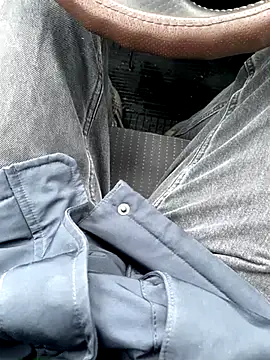 Snapshot of wwwiiilll chatting on November 2025 09:31:01 AM wwwiiilll online show from November 2025 09:31:01 AM