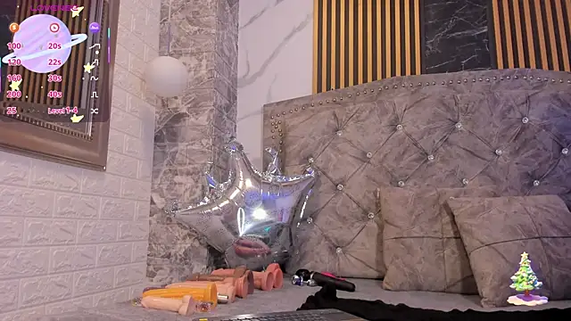 railey rosse  online show from November 2025 07:57:01 PM