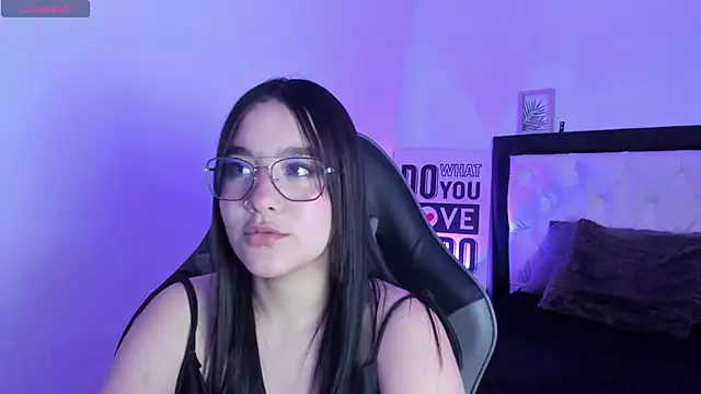 Snapshot of KimGarces chatting on September 2025 08:41:01 PM KimGarces online show from September 2025 08:41:01 PM