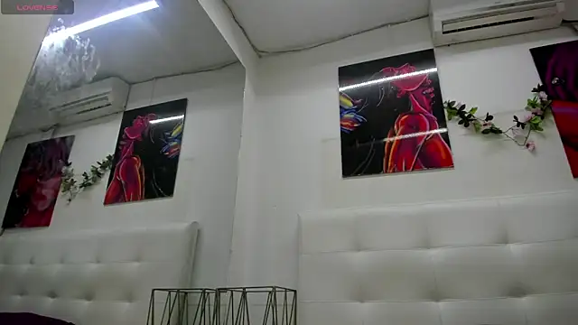 Lucia78couple online show from October 2025 09:41:01 PM