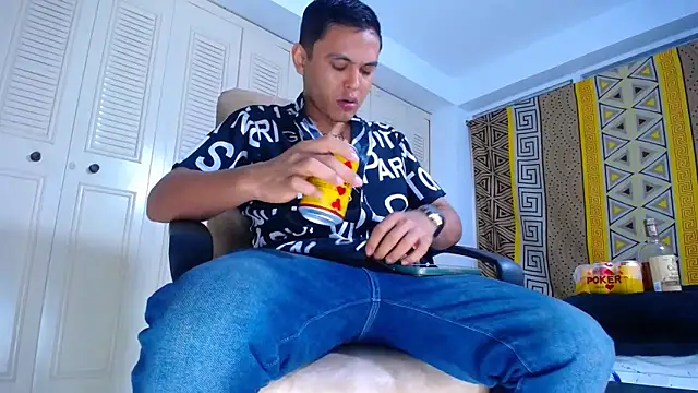 Snapshot of angelss_666 chatting on March 2026 04:07:02 AM angelss 666 online show from March 2026 04:07:02 AM