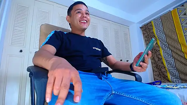 Snapshot of angelss_666 chatting on April 2026 03:28:02 AM angelss 666 online show from April 2026 03:28:02 AM