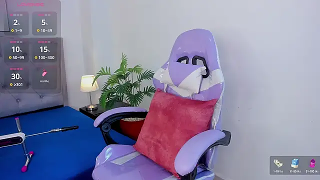 Snapshot of HannaColleman chatting on September 2025 07:36:02 PM HannaColleman online show from September 2025 07:36:02 PM