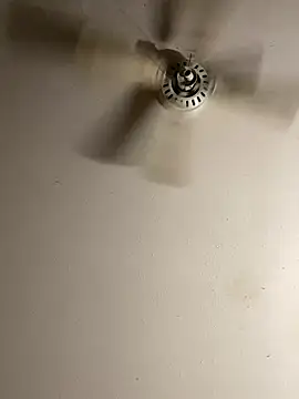 huhgtr online show from April 2026 06:02:01 PM