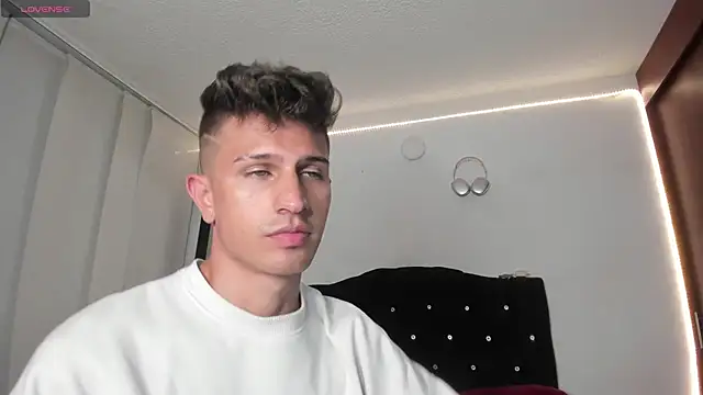 kevin ahss online show from October 2025 10:52:02 PM