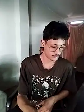 Mago666  online show from October 2025 06:49:02 PM