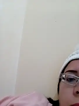 Snapshot of Sondosa3 chatting on December 2025 08:02:02 PM Sondosa3 online show from December 2025 08:02:02 PM